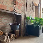 Tatil Evi The Berghouse - La Casa Sul Clivo With Jacuzzi Bergamasco