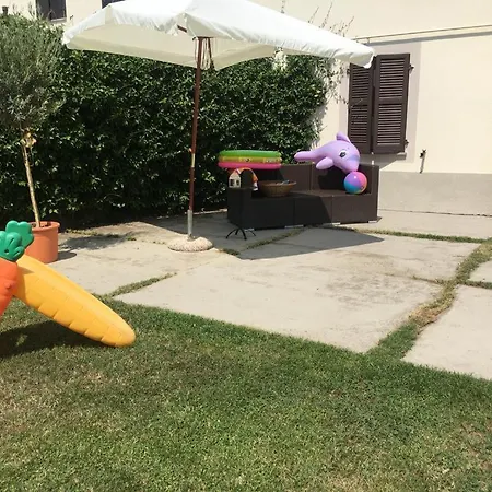 The Berghouse - La Casa Sul Clivo With Jacuzzi Σπίτι διακοπών Bergamasco