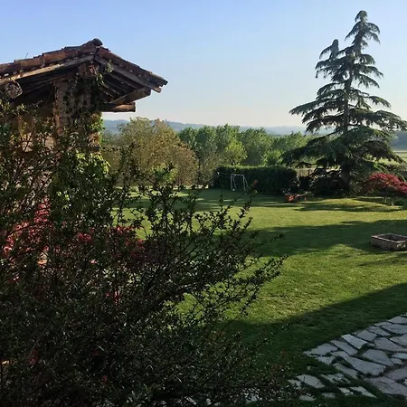 The Berghouse - La Casa Sul Clivo With Jacuzzi Holiday home Bergamasco