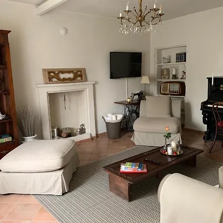 The Berghouse - La Casa Sul Clivo With Jacuzzi