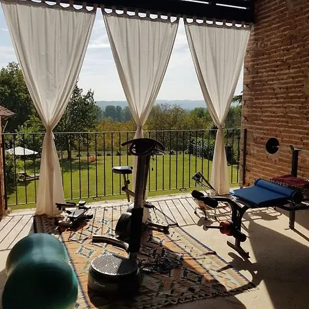 The Berghouse - La Casa Sul Clivo With Jacuzzi بيت للعطل Bergamasco