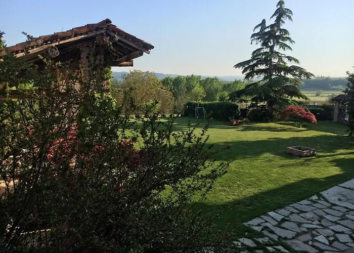 The Berghouse - La Casa Sul Clivo With Jacuzzi Feriehus Bergamasco