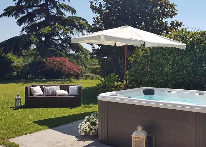 The Berghouse - La Casa Sul Clivo With Jacuzzi Bergamasco