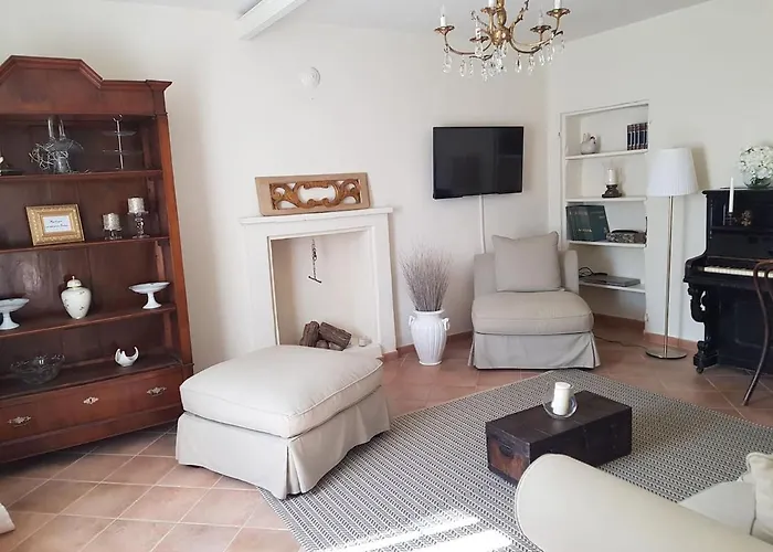 The Berghouse - La Casa Sul Clivo With Jacuzzi *