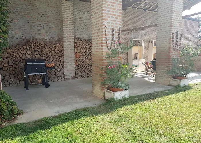 The Berghouse - La Casa Sul Clivo With Jacuzzi Feriehus *